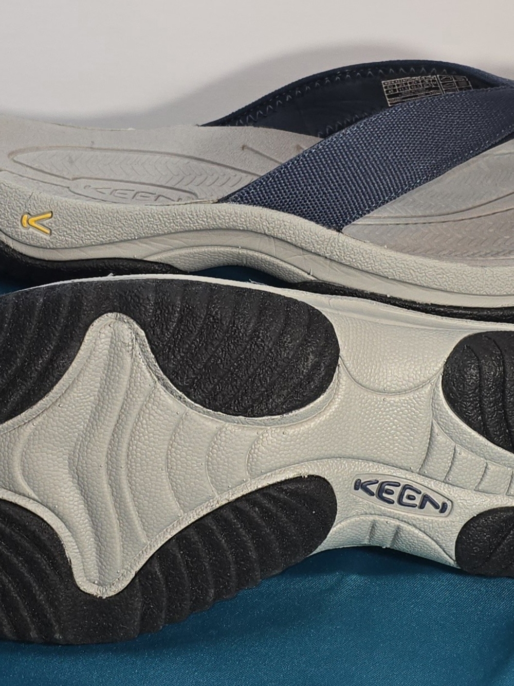KEEN Men's Navy and Gray Comfort Flip-Flop
